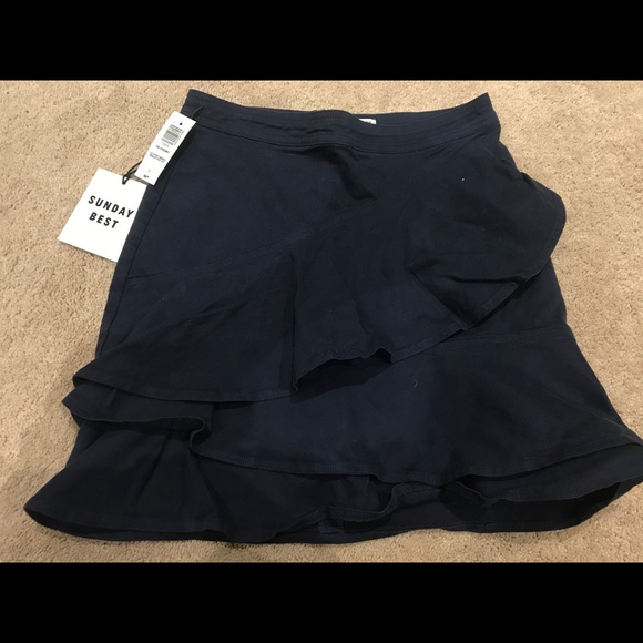 Sunday Best skirt - Picture 1 of 8